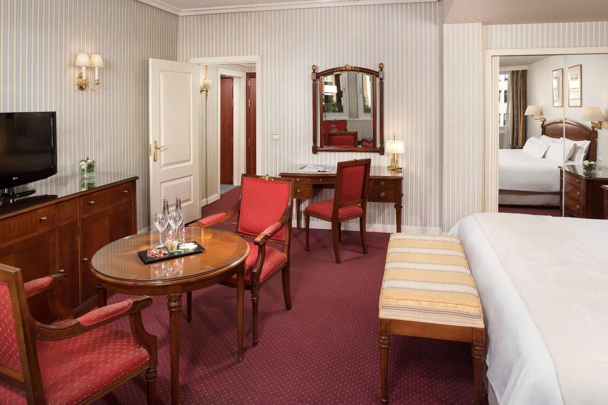 Quarto Triplo Premium