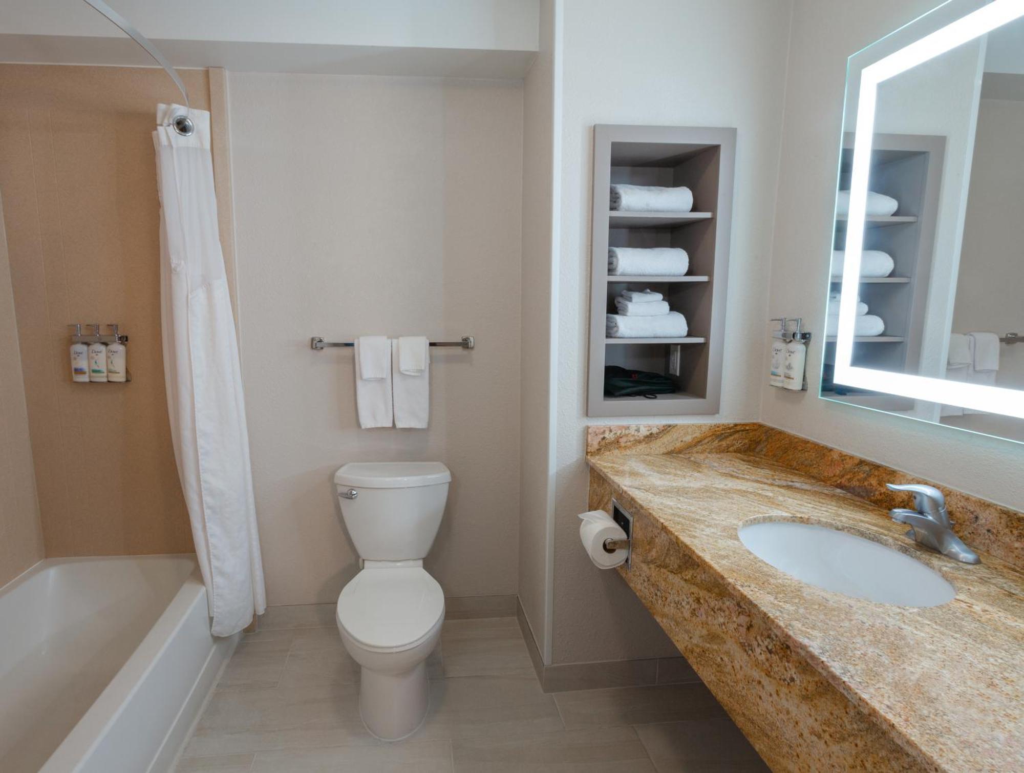 Standard Room with Two Queen Beds