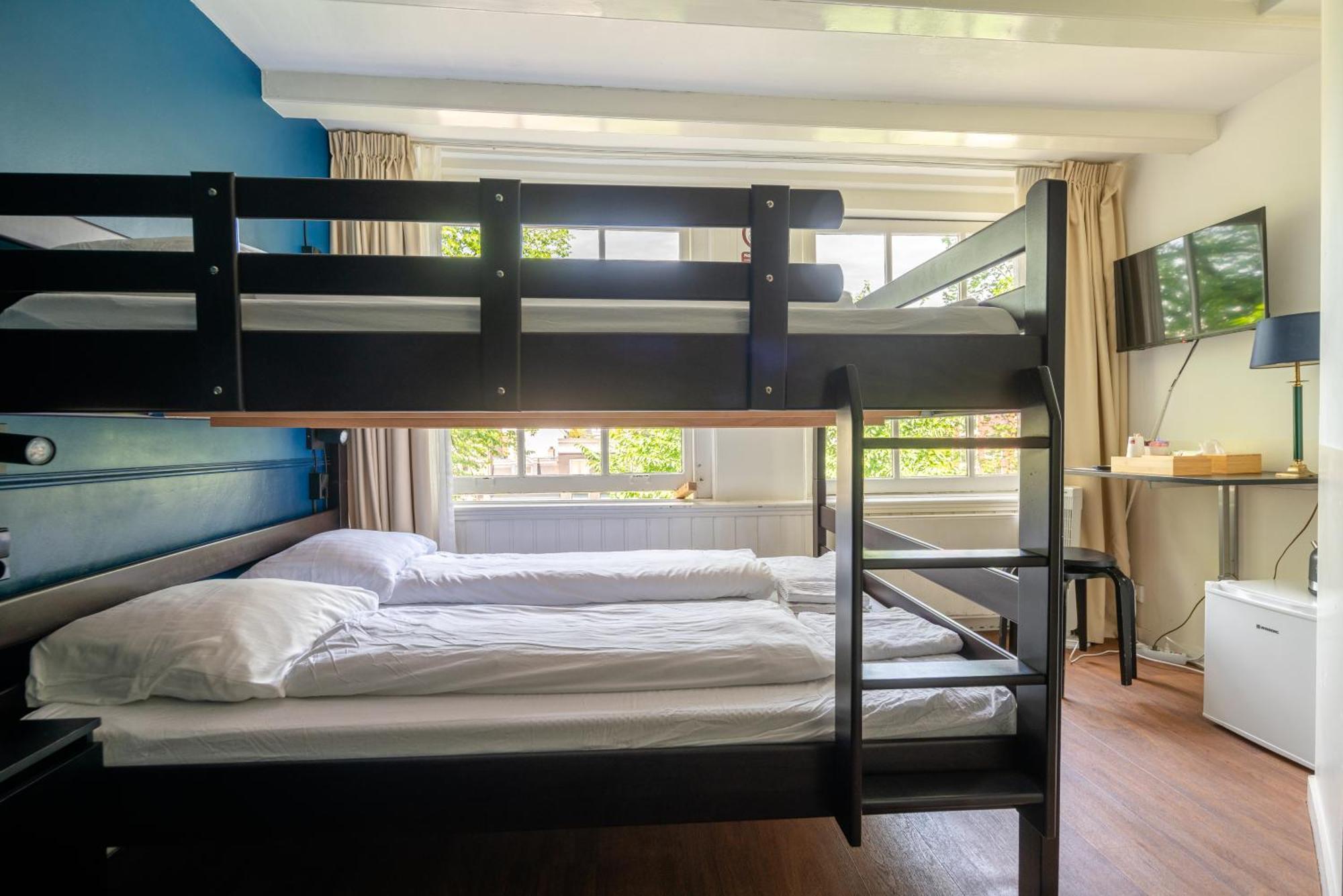 Chambre Familiale - Vue sur Lac