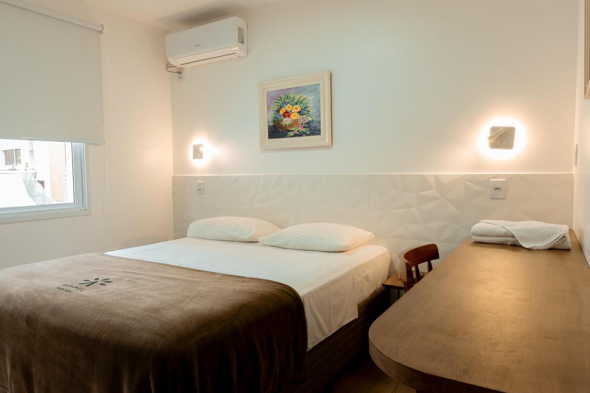 Quarto Standard com Cama de Casal ou 2 de Solteiro