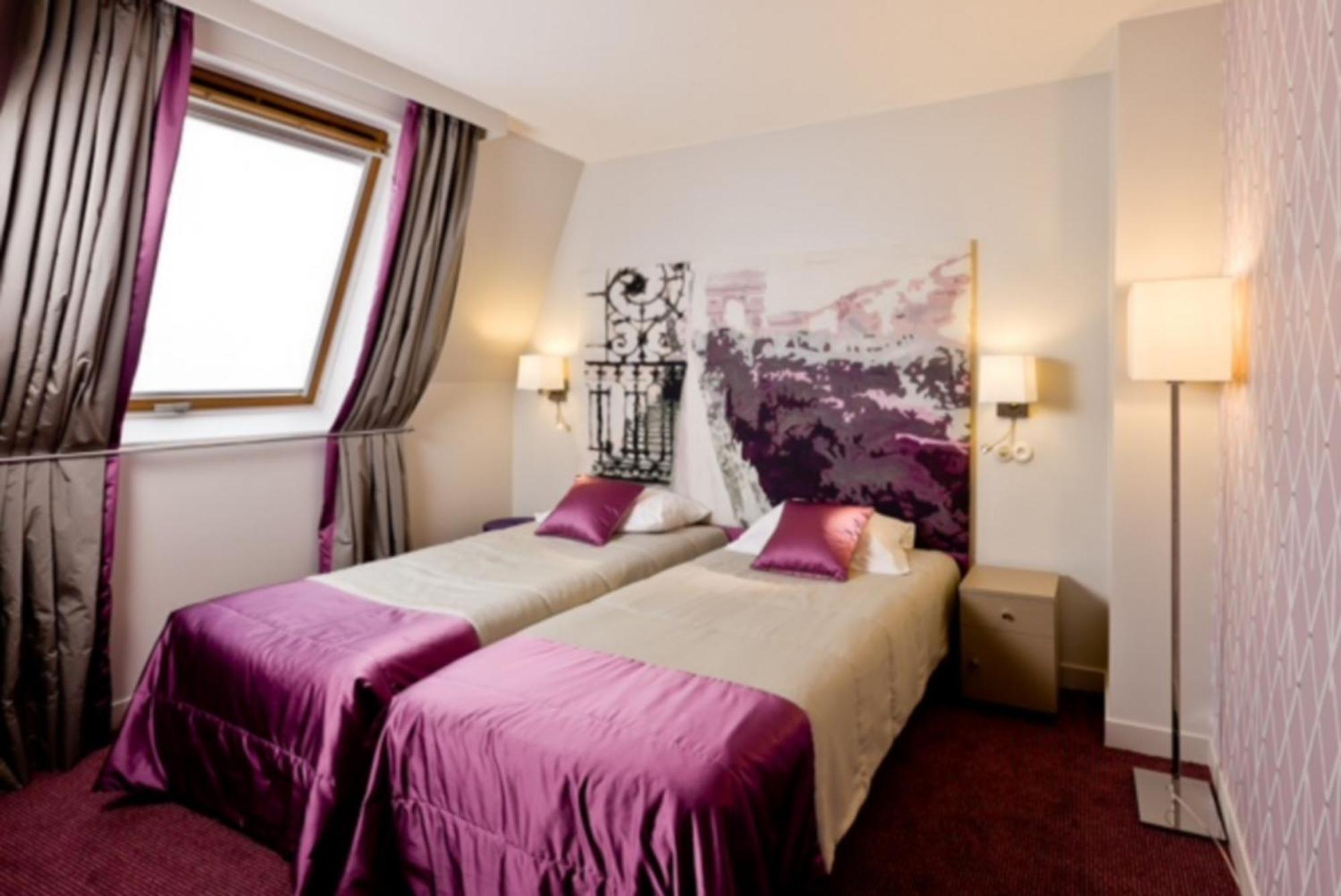 Chambre Lits Jumeaux Opéra