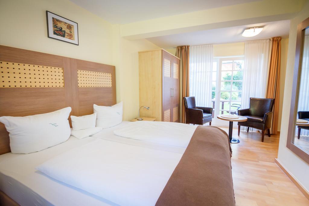 Double Room,183296865:JPEG