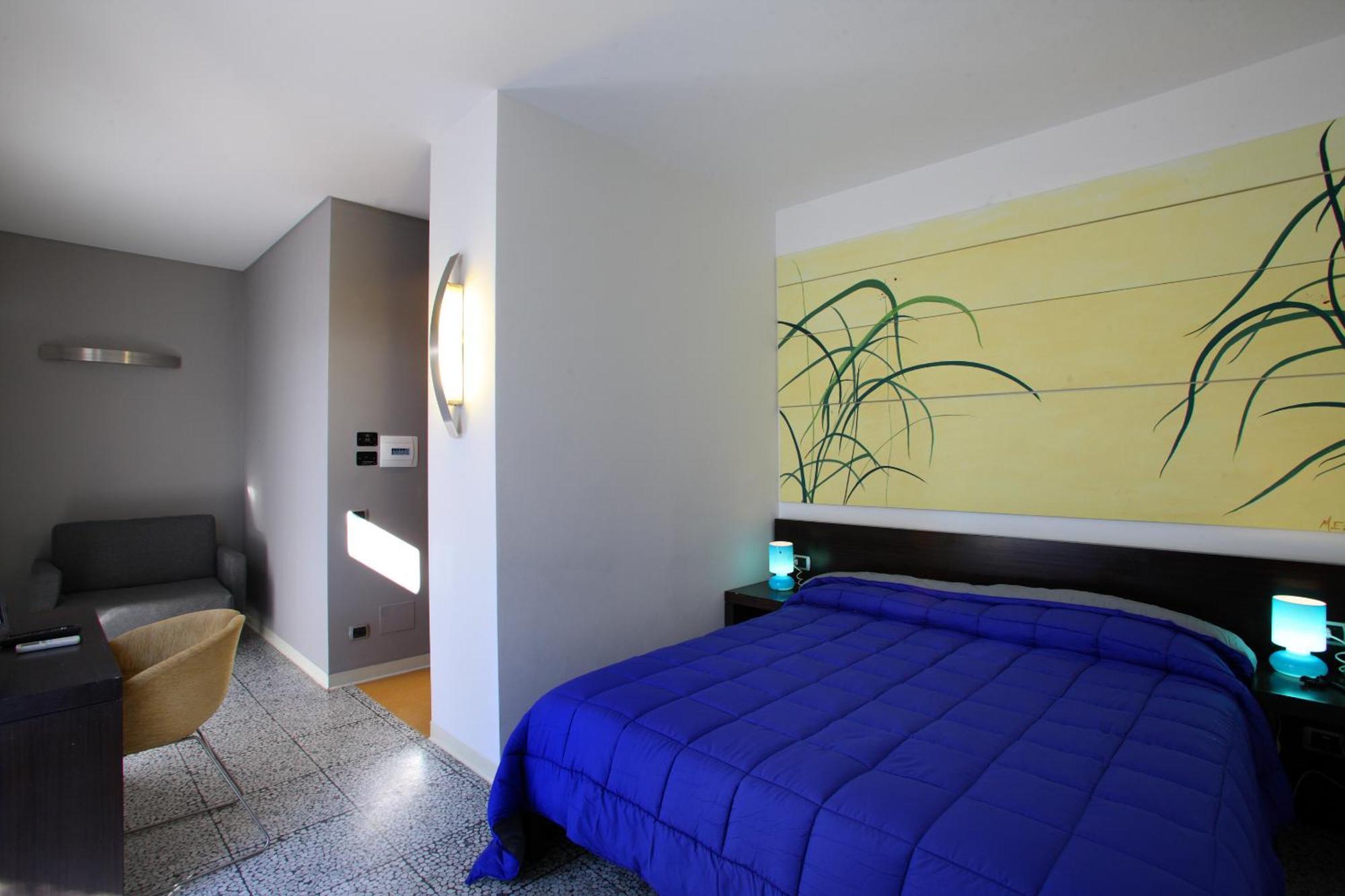 Camera Matrimoniale/Doppia con Letti Singoli