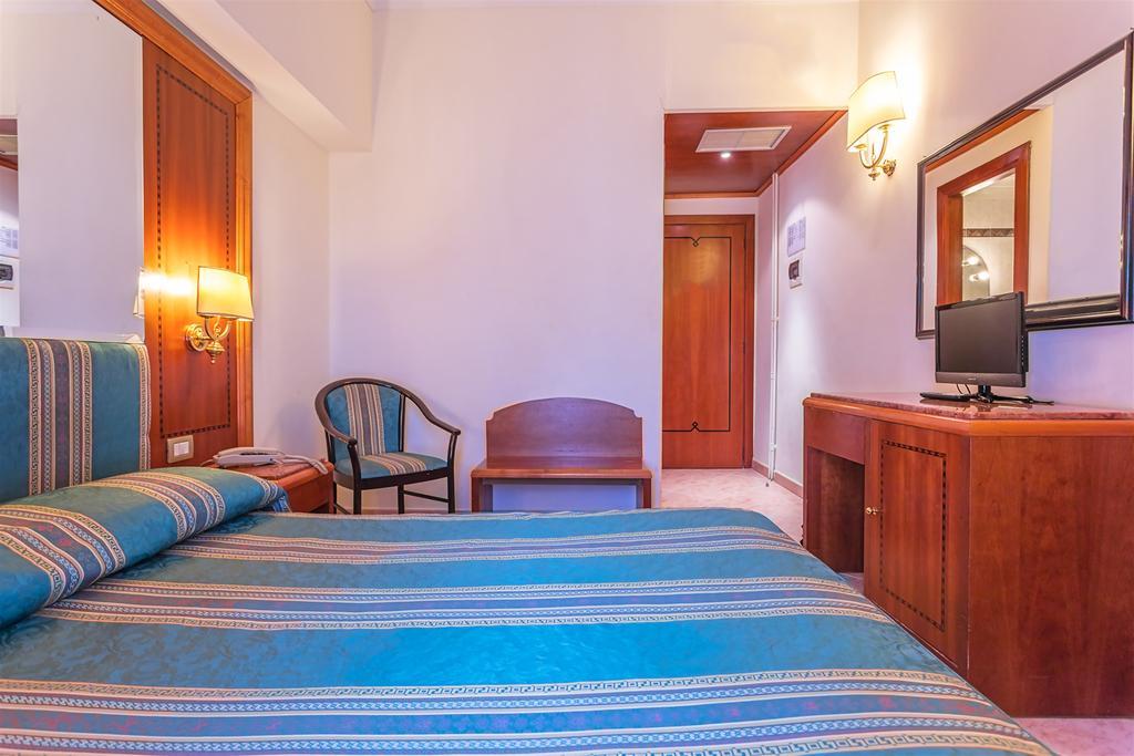 Standard Doppel- oder Zweibettzimmer