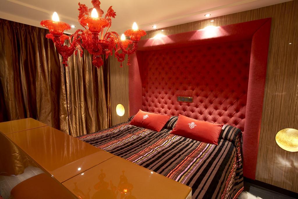 Kamer met Kingsize Bed