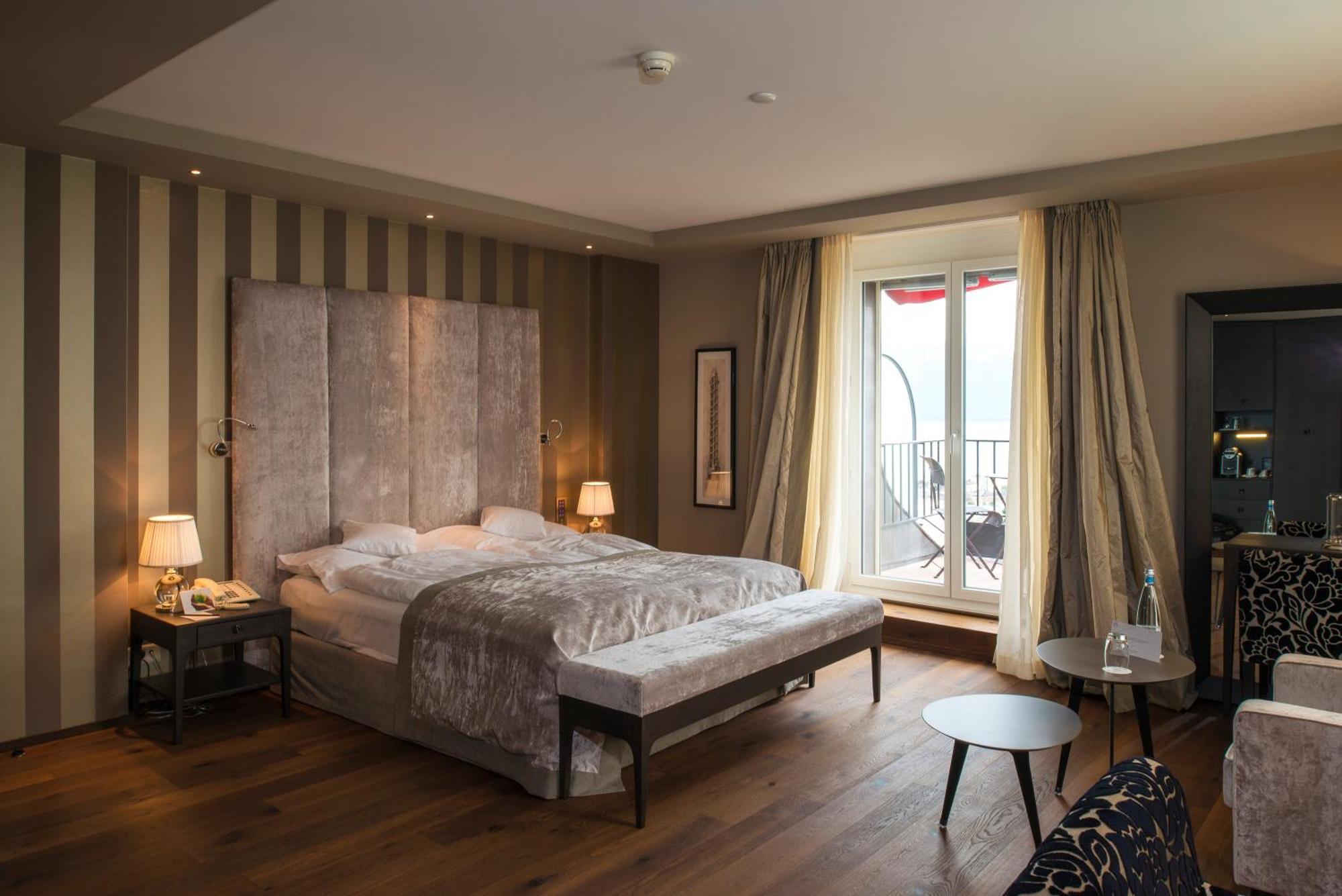 Deluxe Tweepersoonskamer met 1 of 2 Bedden en Uitzicht op het Meer