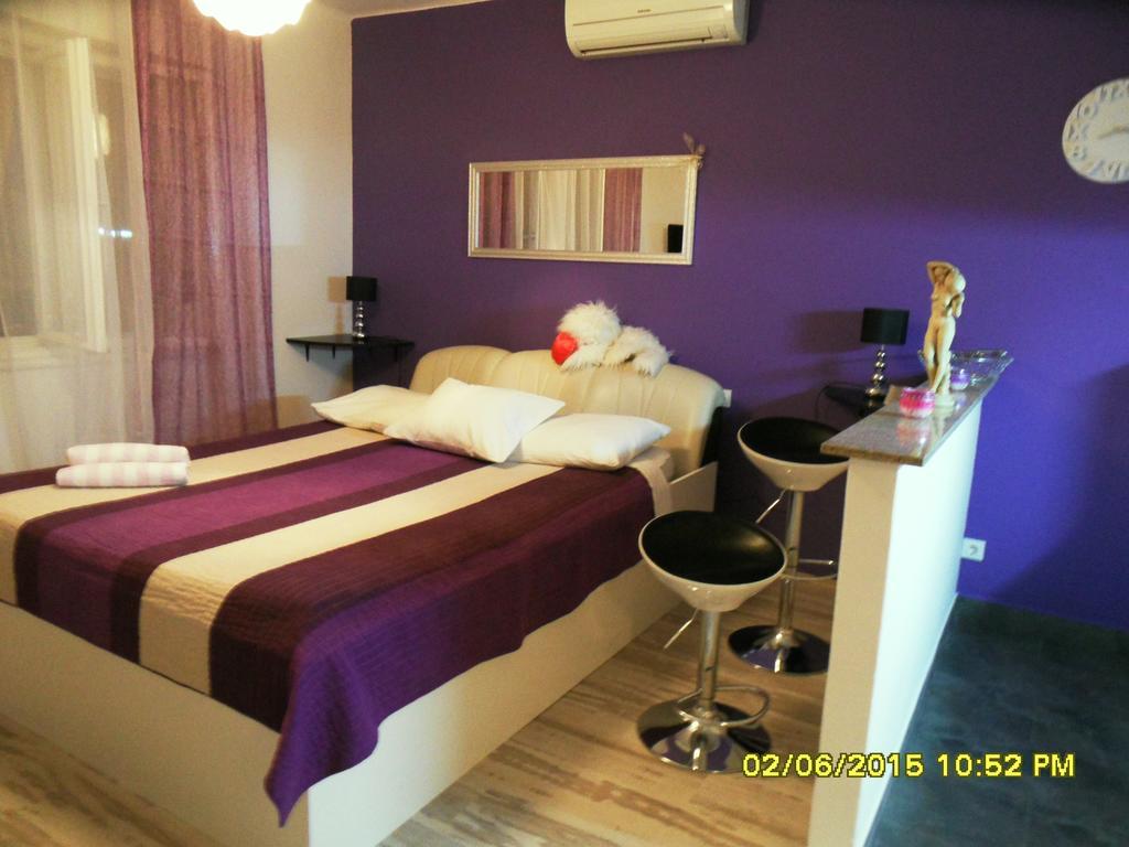 Deluxe Studio - Straße Tolstojeva Nr. 29