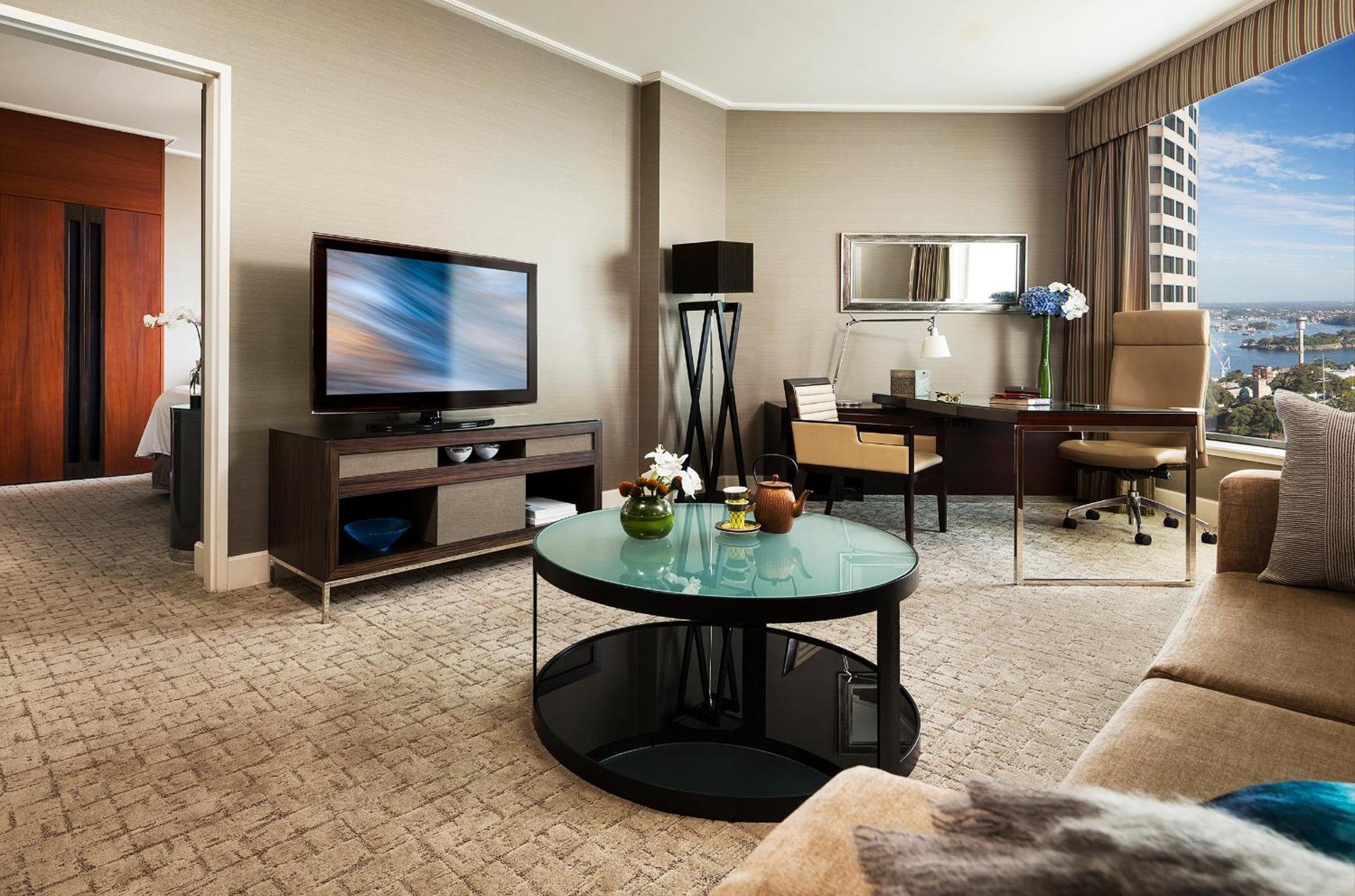 One-Bedroom Opera Club Suite,190380322:JPEG