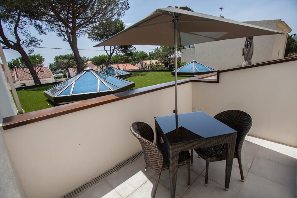 Hébergement Supérieur avec Terrasse