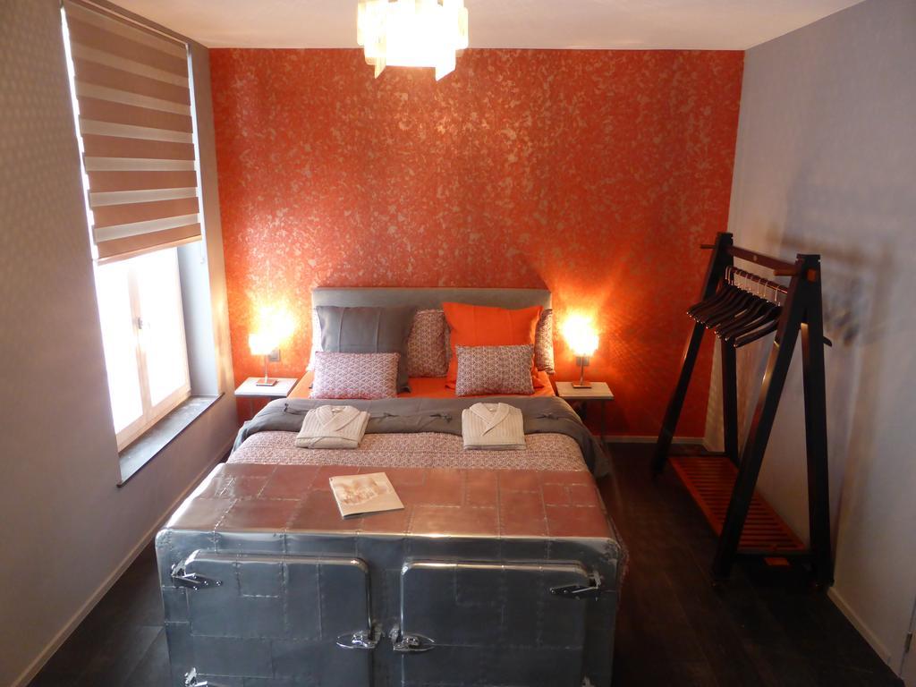 Deluxe Zimmer mit Kingsize-Bett