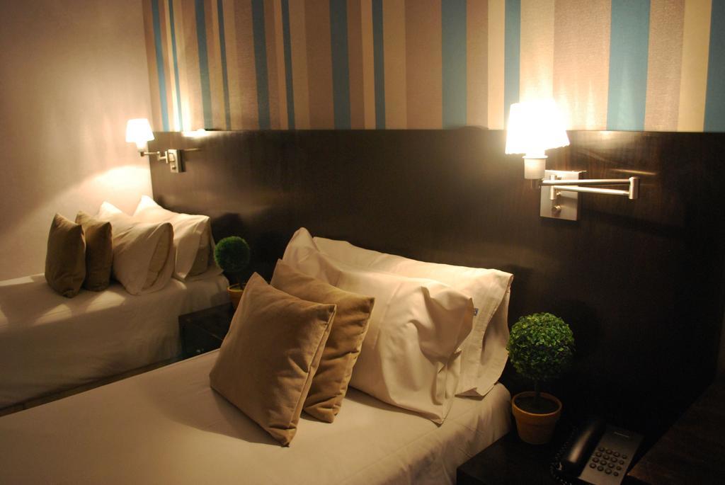 Quarto Duplo Deluxe