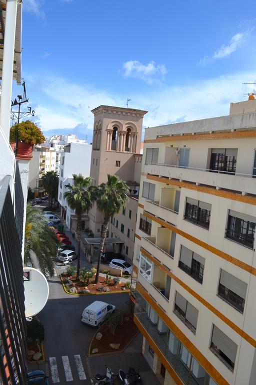 Double or Twin Room with Balcony and Shared Bathroom,1364526431:JPEG