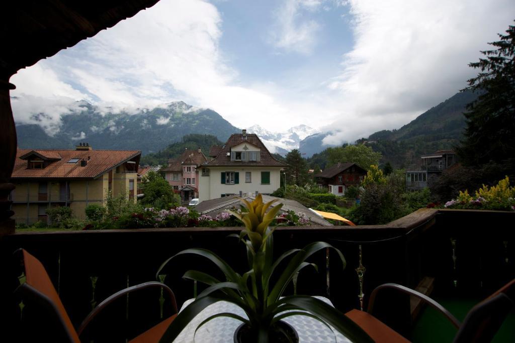 Chambre Double avec Balcon - Vue sur Montagnes
