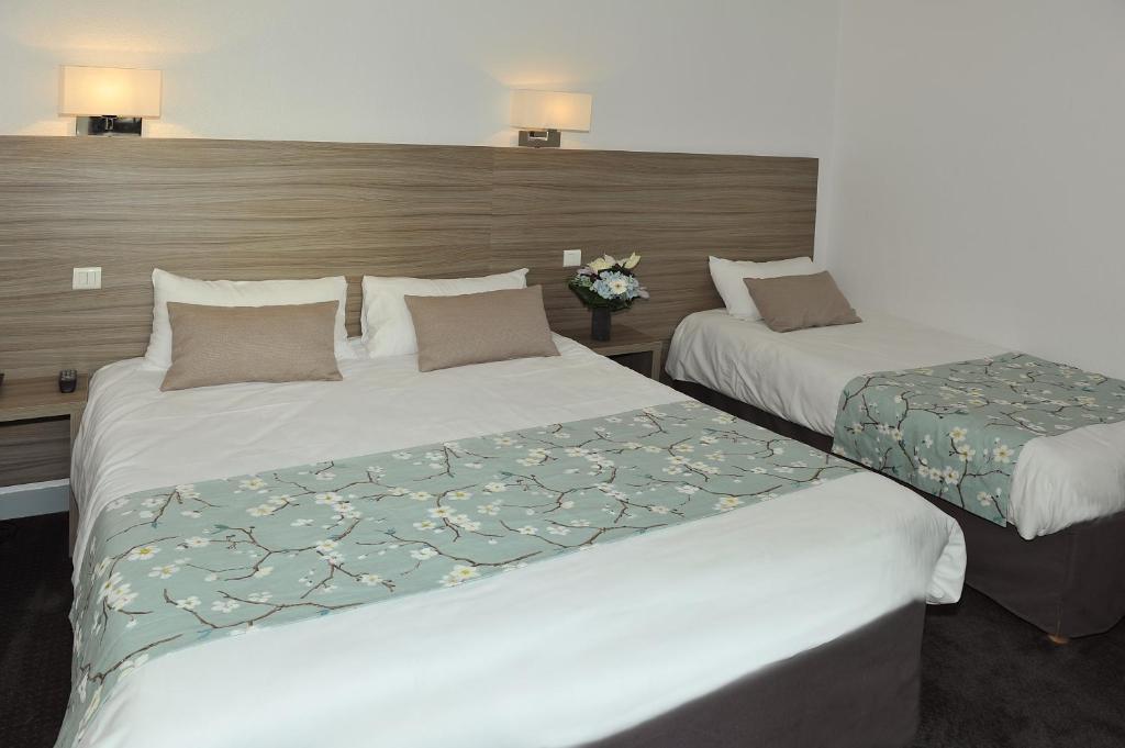 Chambre Triple (3 Adultes)