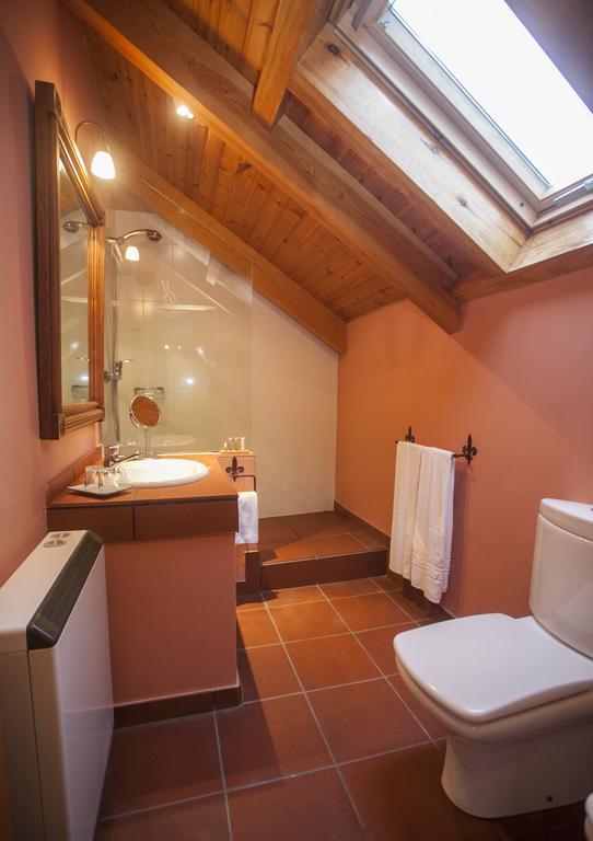 Habitación Doble con cama supletoria - 1 o 2 camas (2 adultos + 1 niño)