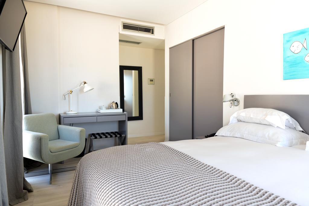 Habitación Doble con vistas frontales al mar