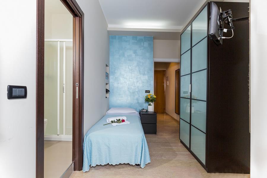 Single Room with Sea View,254888365:JPEG