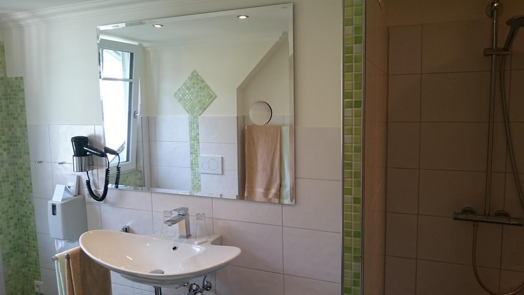 Deluxe Doppelzimmer mit Gartenblick