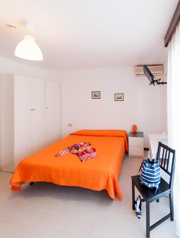 Single Room,1252931938:JPEG