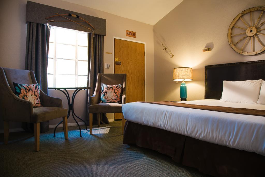 Deluxe Zimmer mit Kingsize-Bett