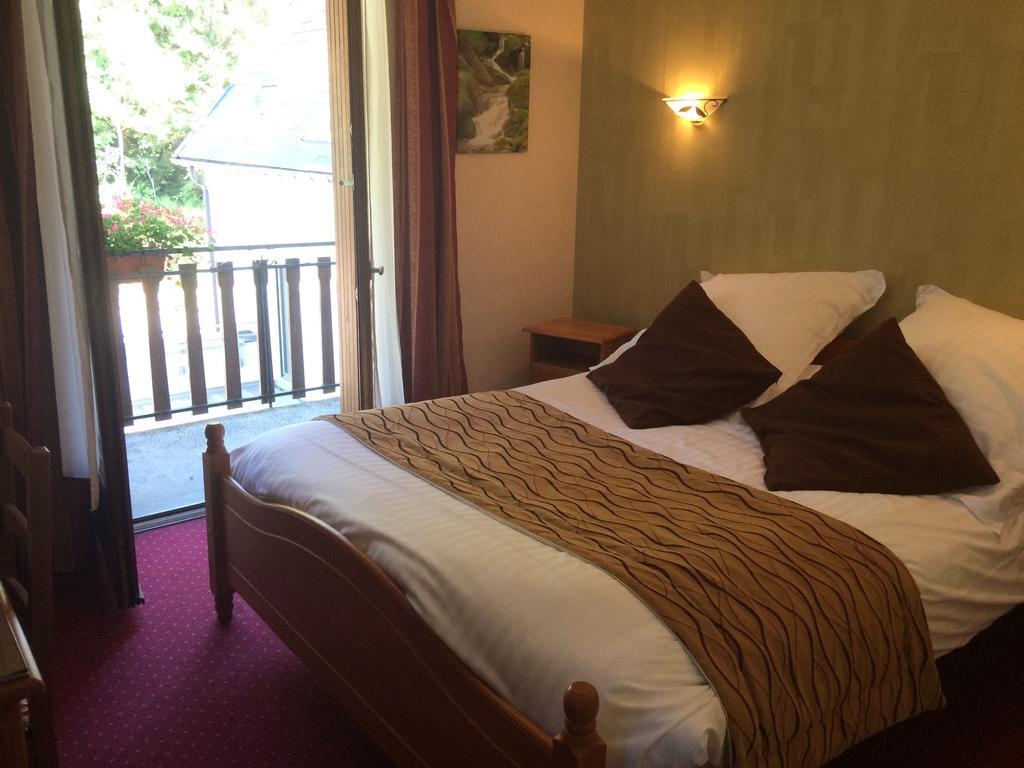 Chambre Familiale 2 Pièces (4 Adultes)
