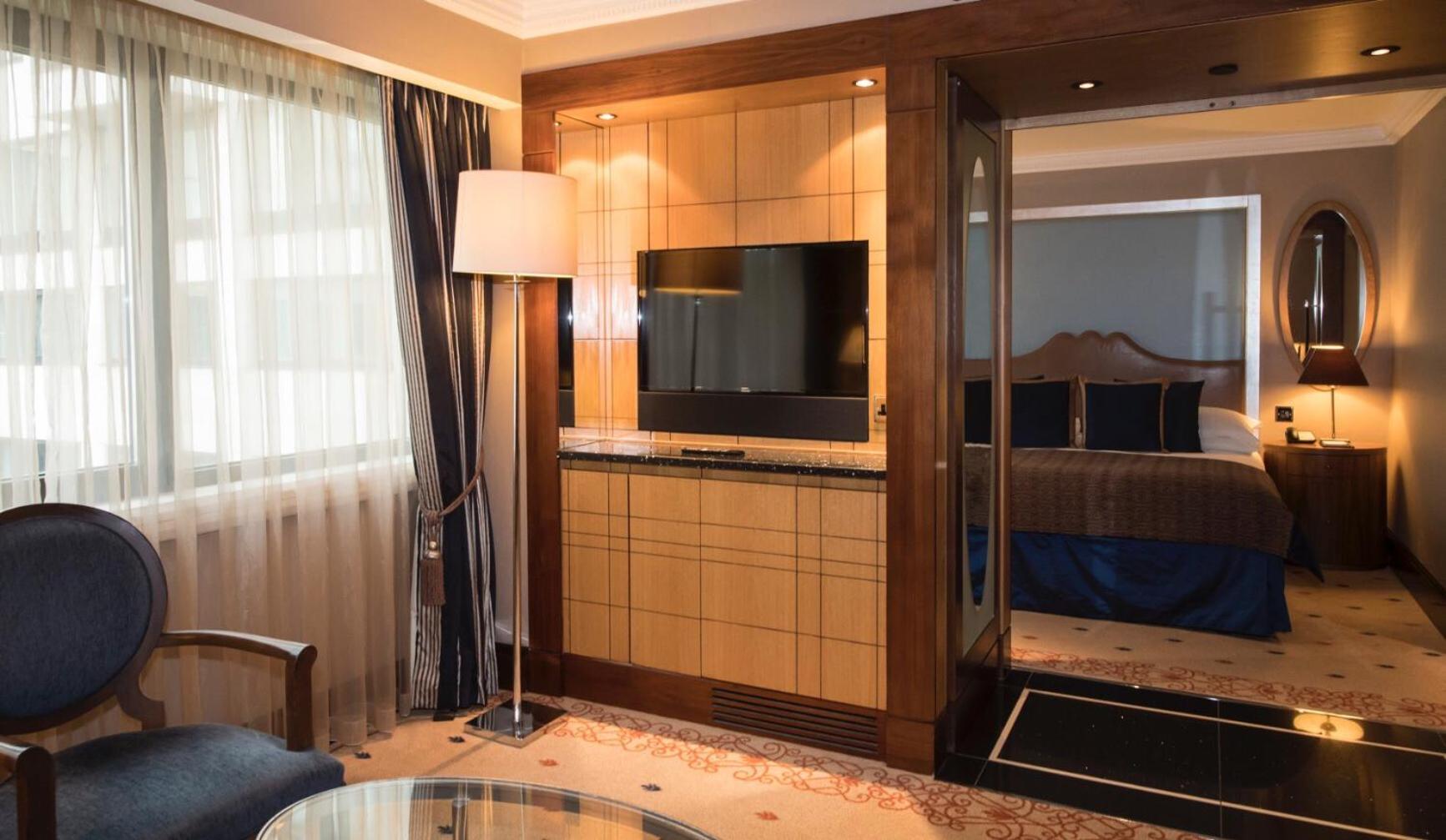 Suíte Júnior com Cama King-size