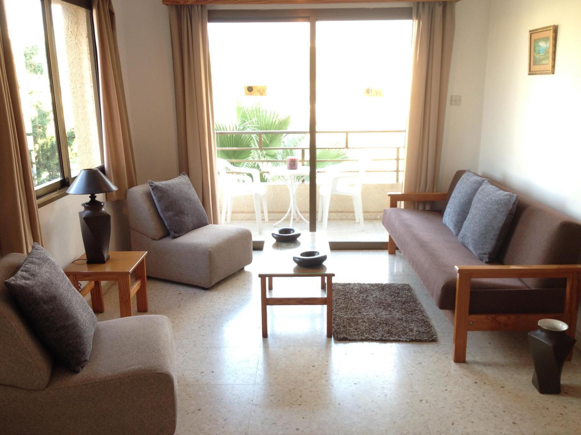 Two-Bedroom Apartment,303244652:JPEG