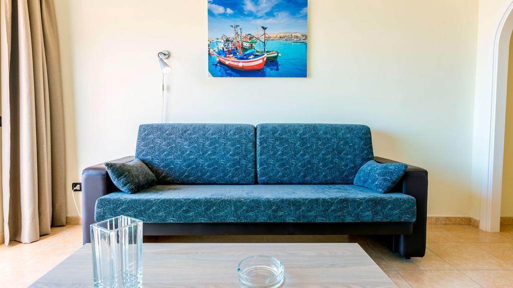 Apartamento de 1 dormitorio con terraza