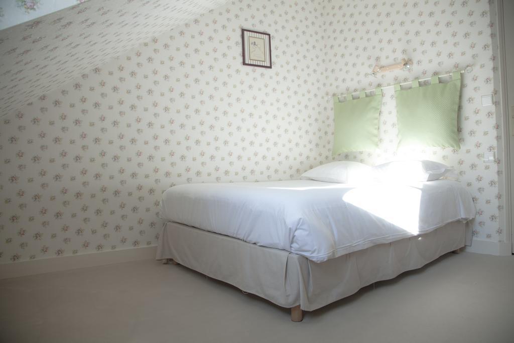 Kleines Zimmer mit Dusche