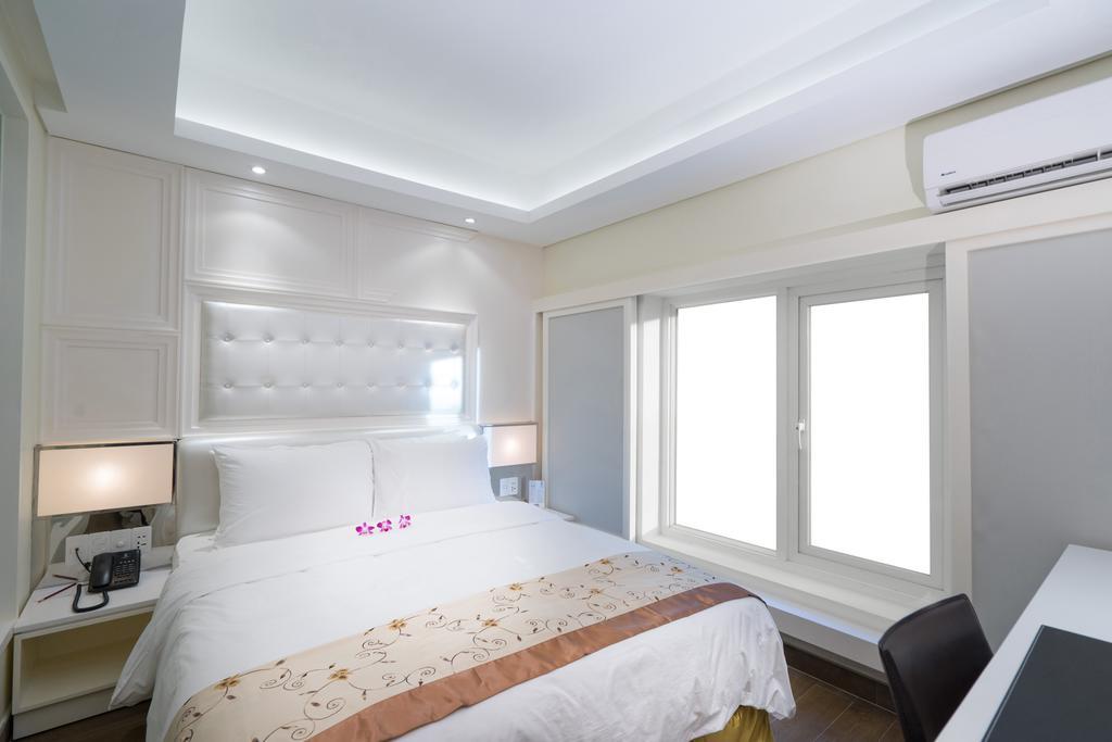Quarto VIP com Cama de Casal ou 2 de Solteiro