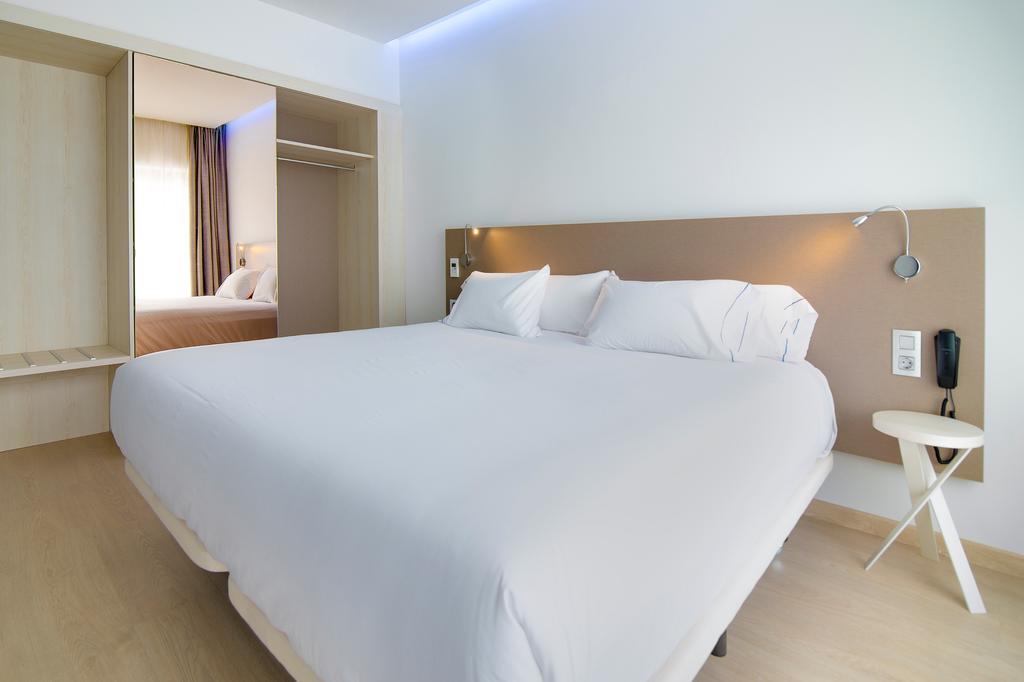 Habitación Doble (1 adulto)