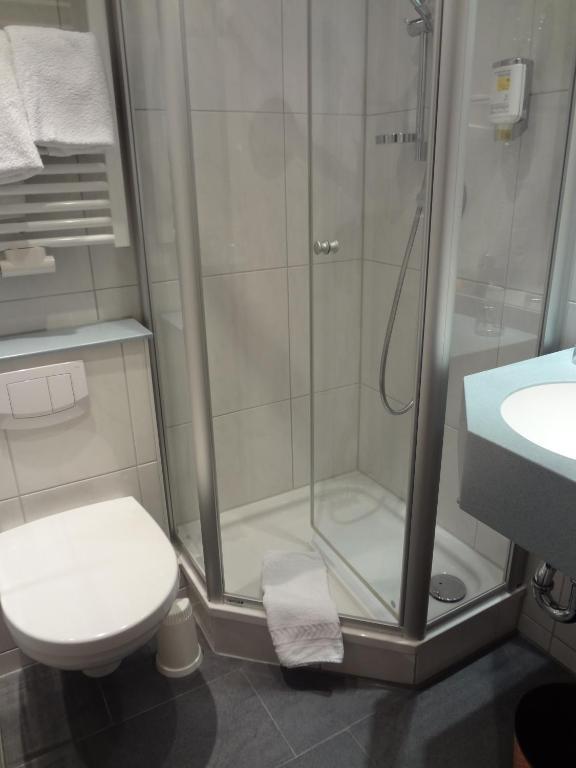 Economy Single Room,1584428470:JPEG
