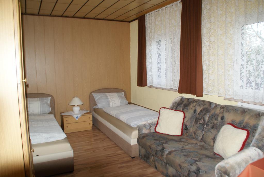 Standard Zweibettzimmer mit Gartenblick