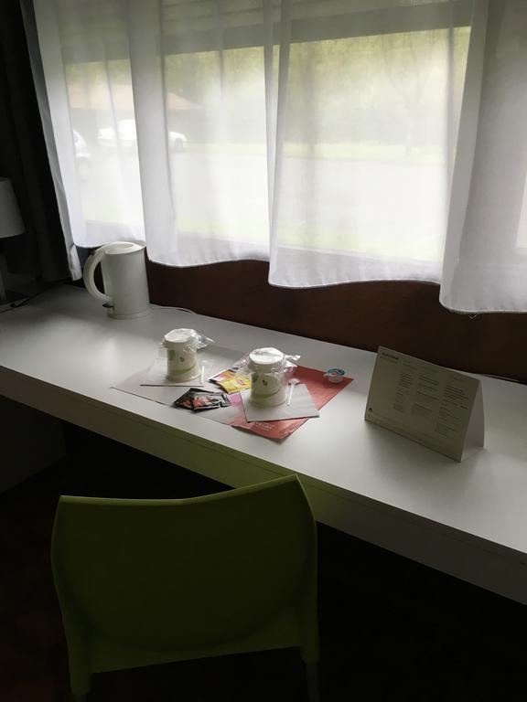 Chambre Triple (1 Lit Double + 1 Lit Junior)