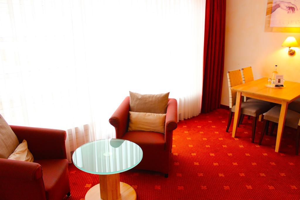 Suite - Grisebach