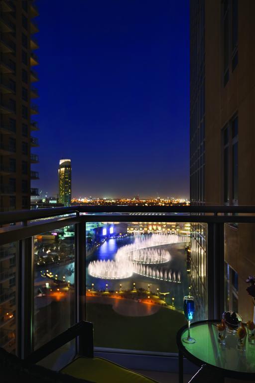 1 Bedroom Balcony King Fountain View Smoking,669517686:JPEG