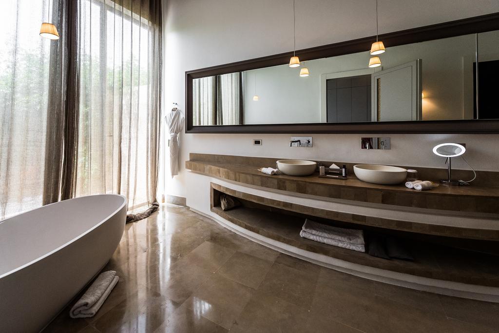 Lounge Suite,1557257902:JPEG