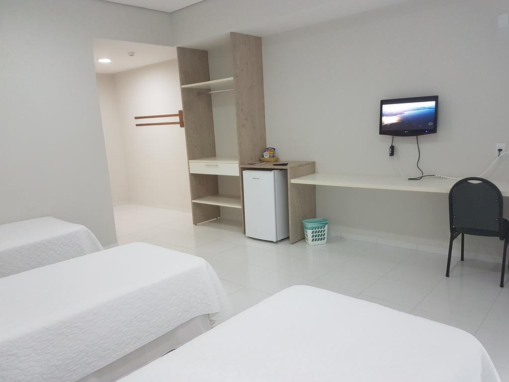 Quarto Triplo Standard