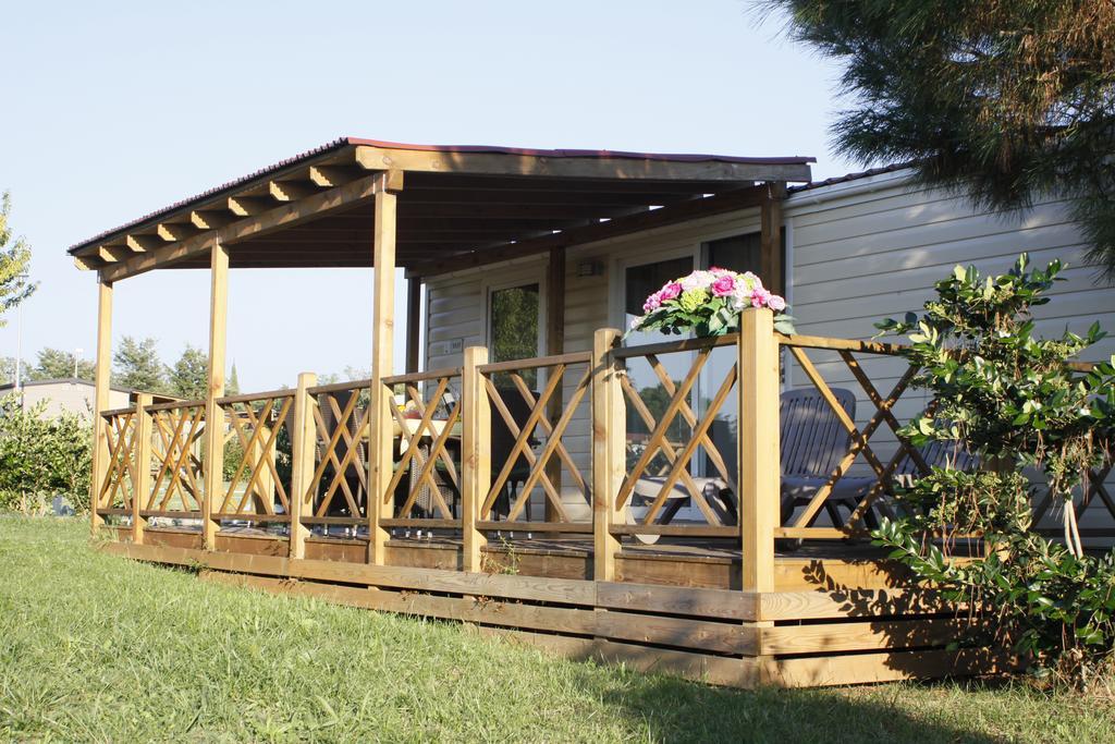 Two-Bedroom Mobile Home,1742929280:JPEG