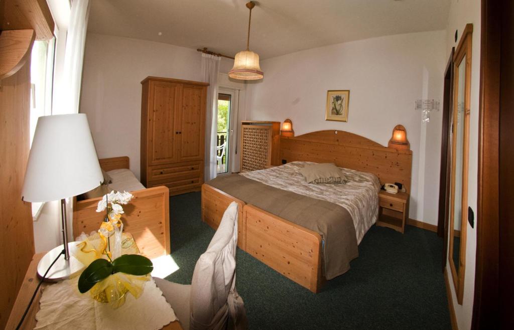 Economy Dreibettzimmer