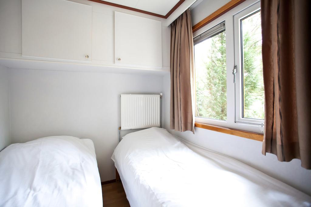 Dong Khoi Zweibettzimmer mit Balkon