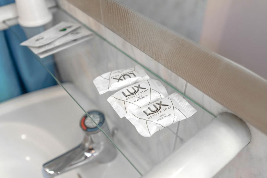 Habitación Doble Económica con baño compartido