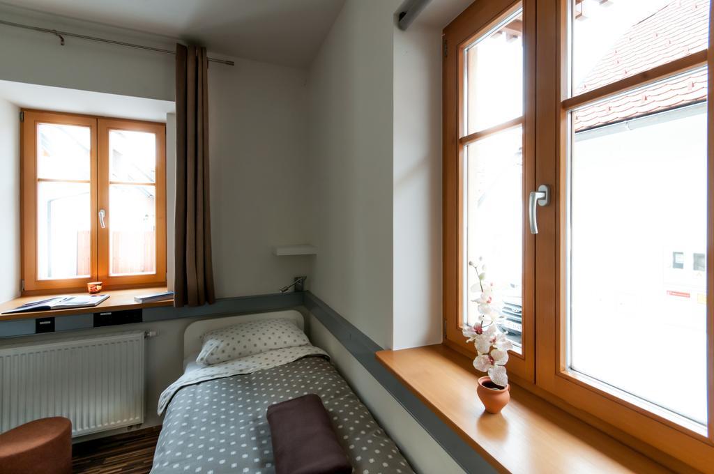 Standard Zweibettzimmer mit Gemeinschaftsbad