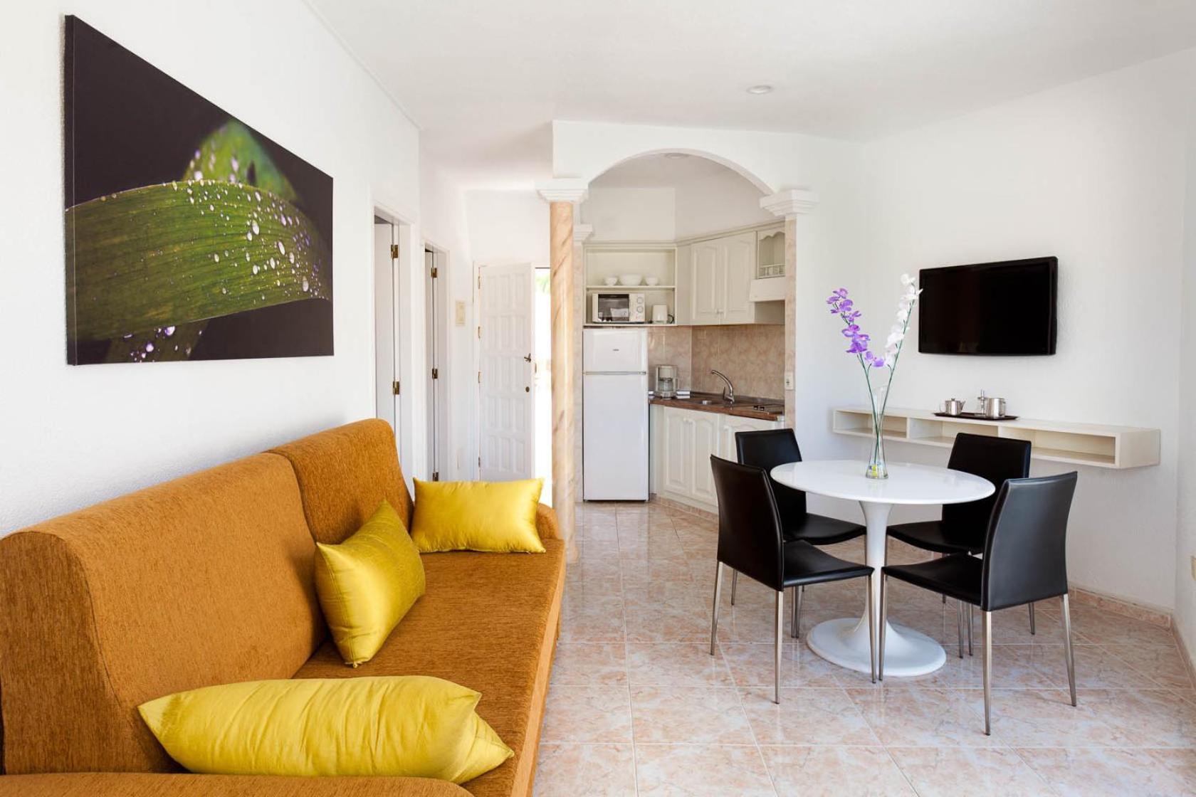 Apartamento de 2 dormitorios (4 adultos)