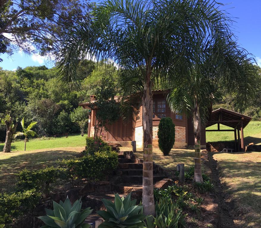 Two-Bedroom House,398987001:JPEG