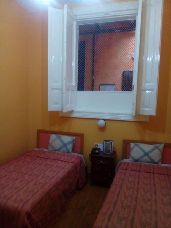 Chambre Double avec Salle de Bains Commune