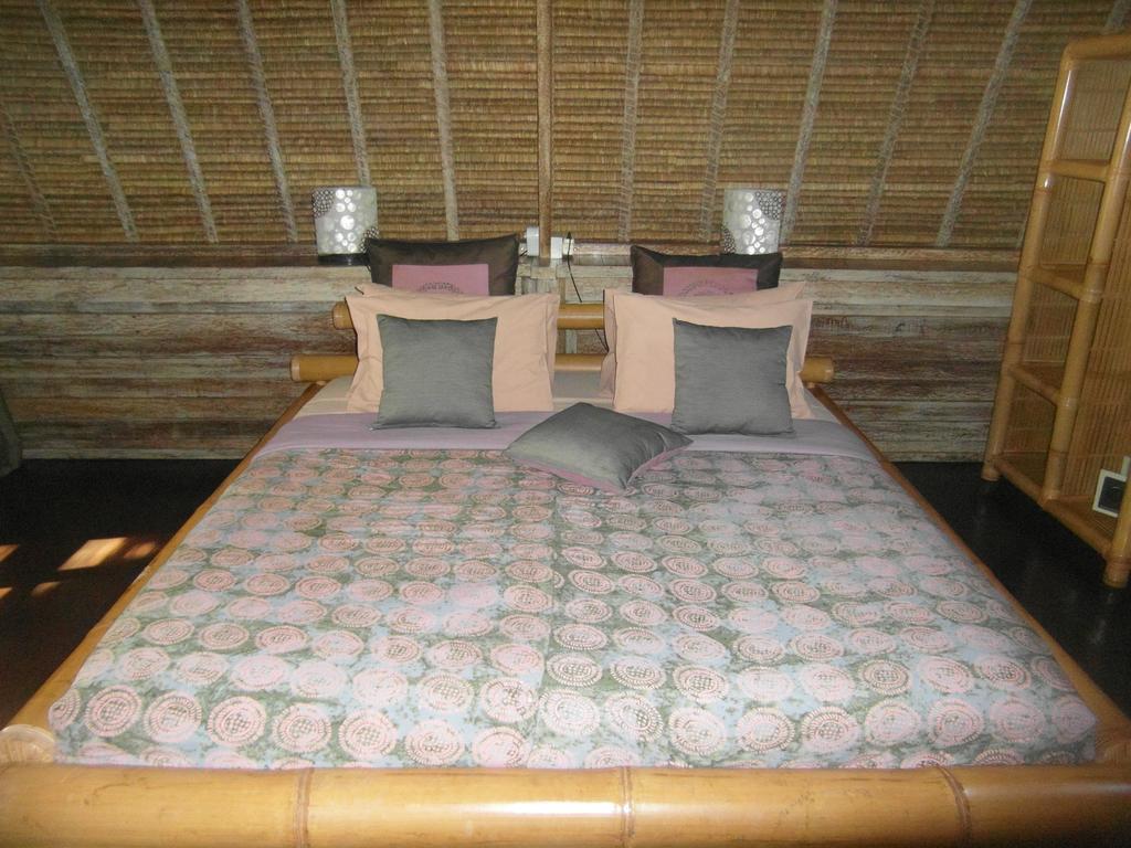 Deluxe Bungalow met Uitzicht op de Tuin