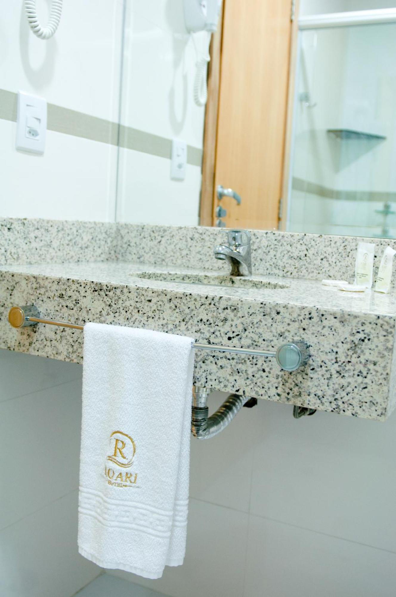 Luxury Triple Room One Double Bed One Single Bed,403765650:JPEG