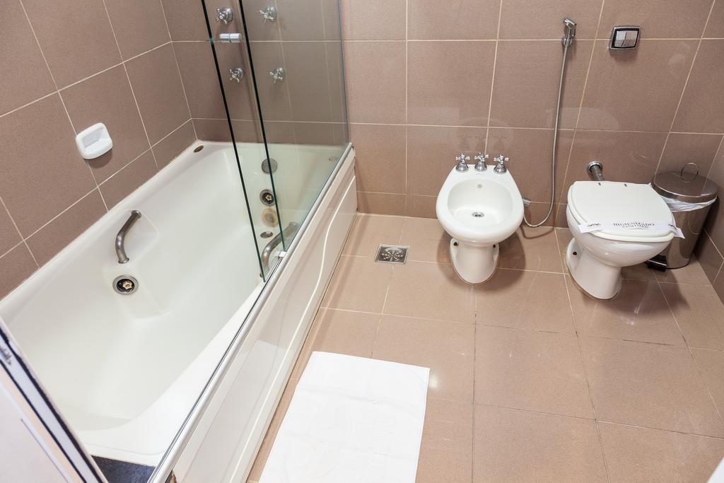 Quarto Superior com Cama de Casal ou 2 de Solteiro