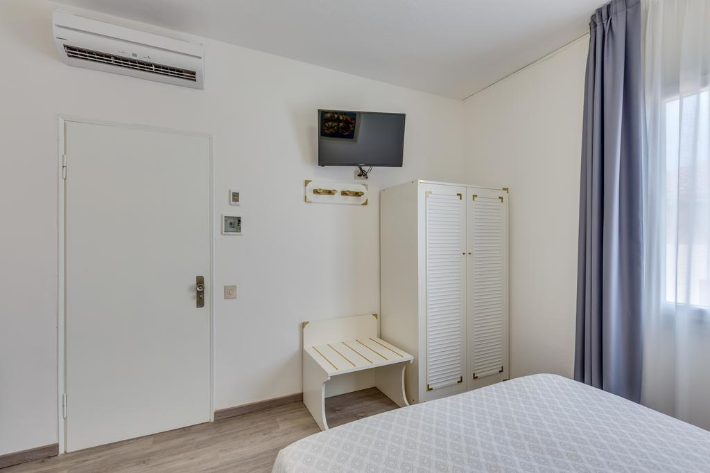 Double Room Balcony,408979971:JPEG